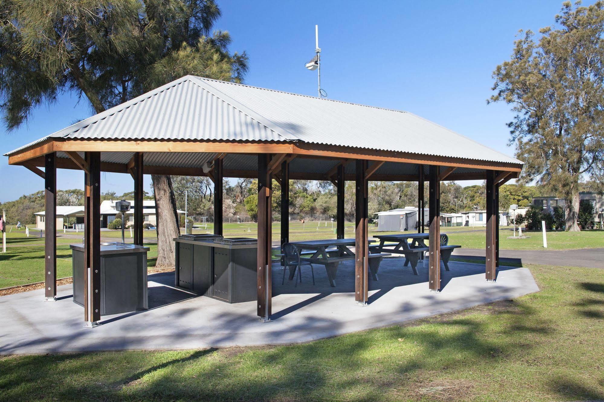 Holiday Haven Culburra Beach Hotel Buitenkant foto